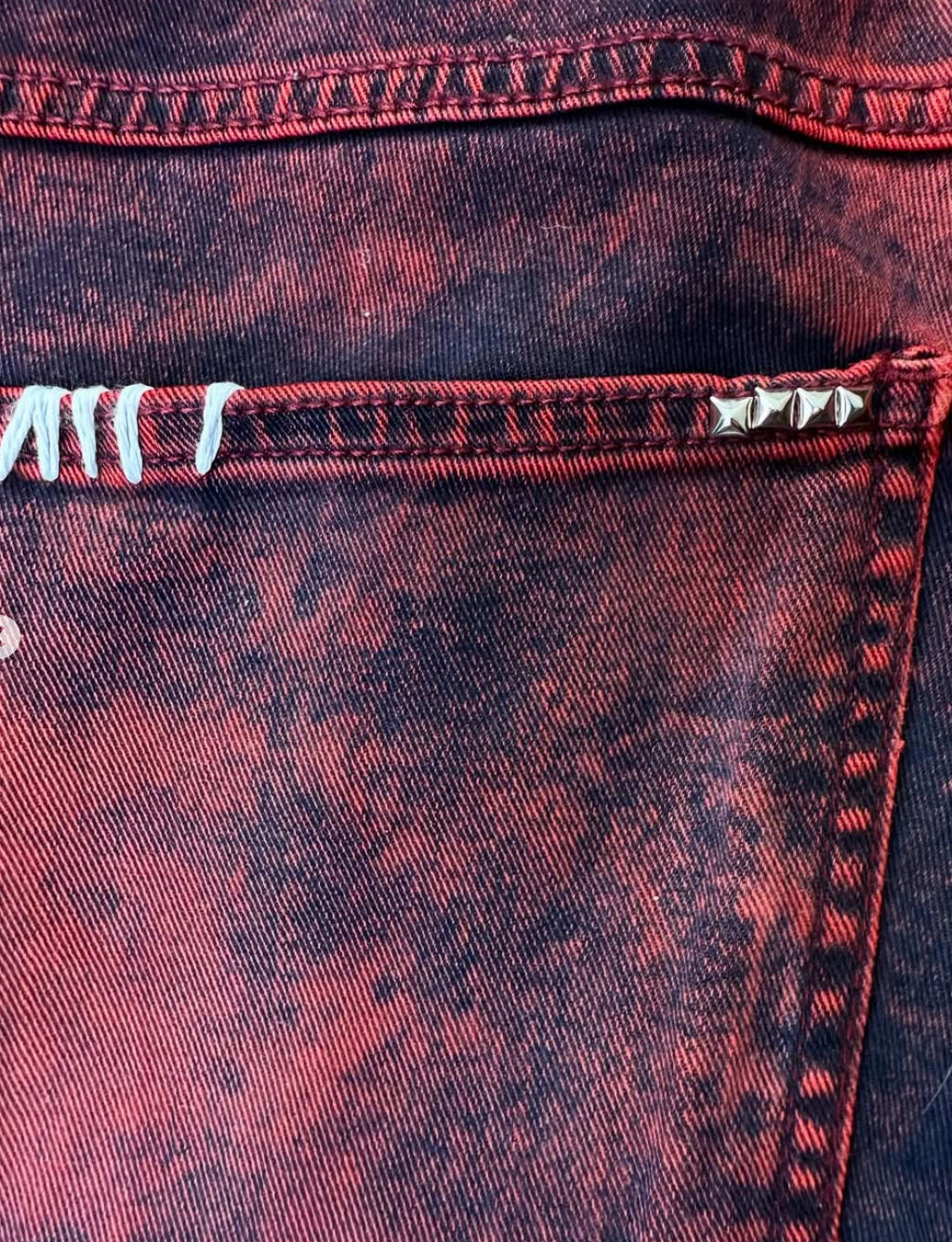 RED RUST image 3